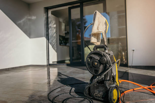 Best Driveway Pressure Washing  in Dos Palos, CA